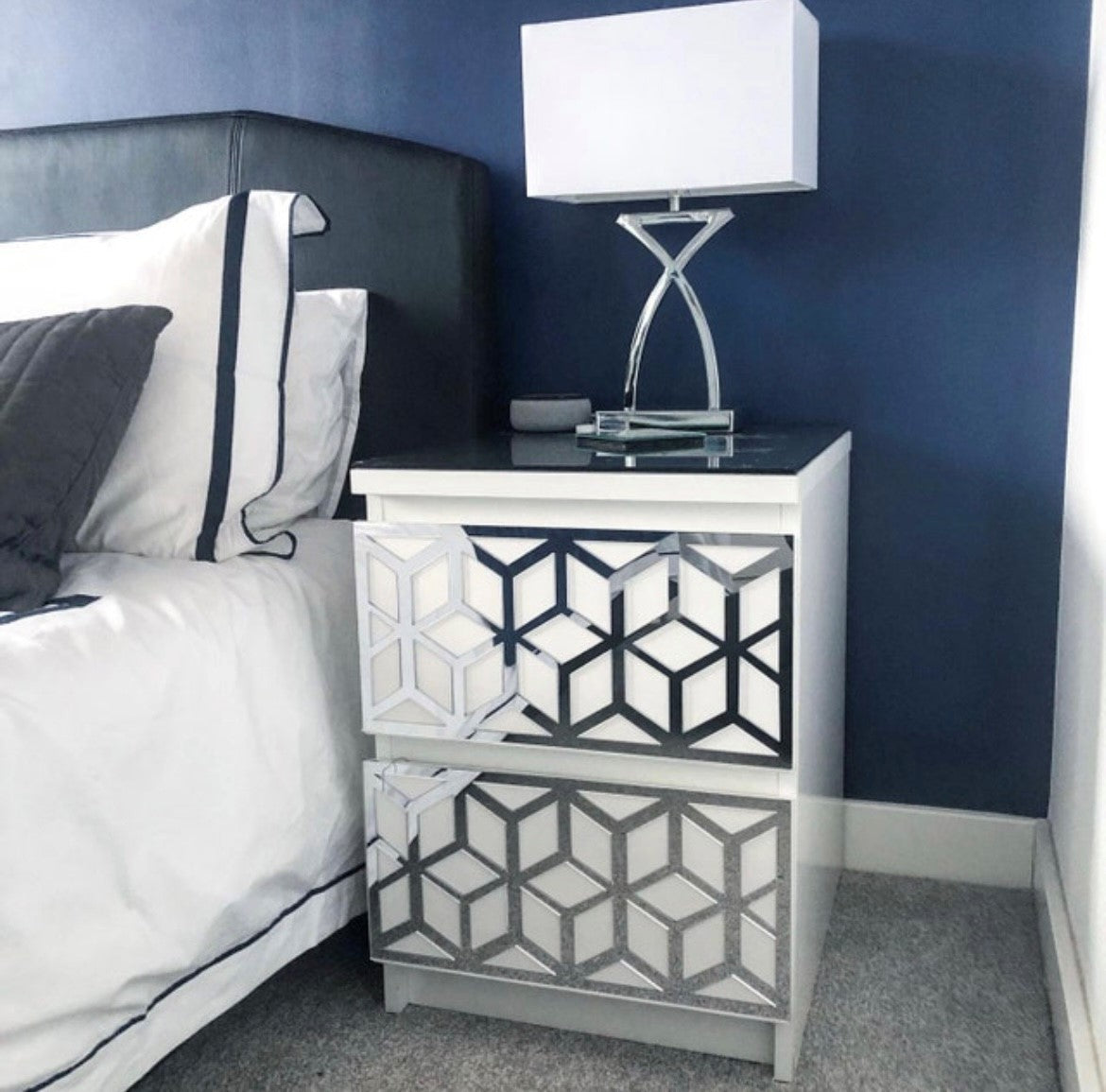 Geometric Overlay for IKEA Malm