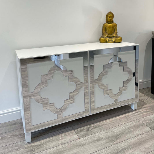 Puzzle Overlay for IKEA Besta