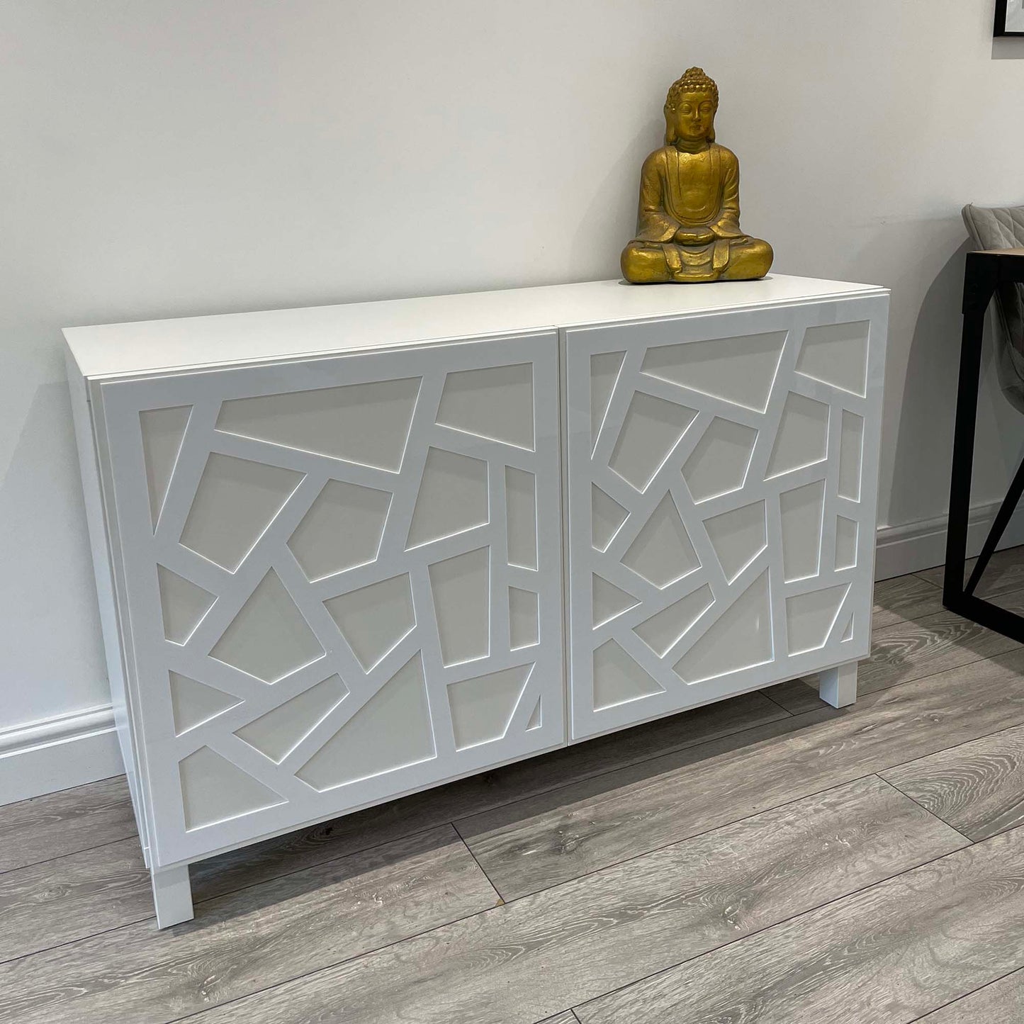 Mixed Overlay for IKEA Besta